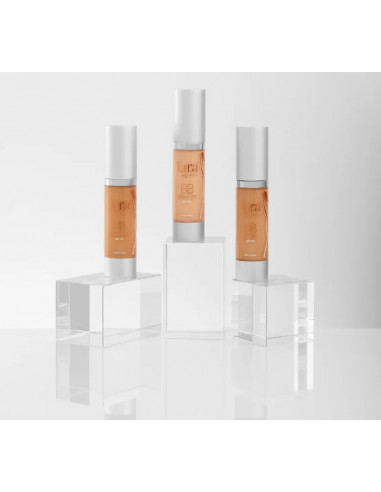 Lira Clinical BB Line Tint 20 ml Ultrabogaty koloryzujący krem ​​nawilżający do codziennego stosowania z ochroną UVA/UVB.